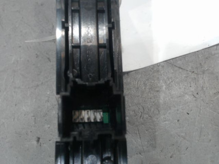 BOUTON DE WARNING OPEL ASTRA
