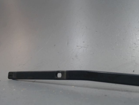 BRAS ESSUIE-GLACE AVANT DROIT DACIA SANDERO