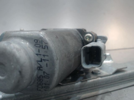 MECANISME+MOTEUR LEVE-GLACE AVANT DROIT TOYOTA AYGO