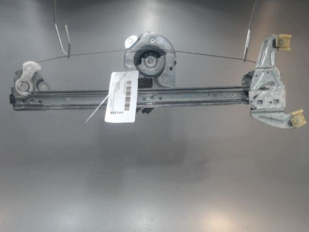 MECANISME+MOTEUR LEVE-GLACE AVANT GAUCHE TOYOTA AYGO