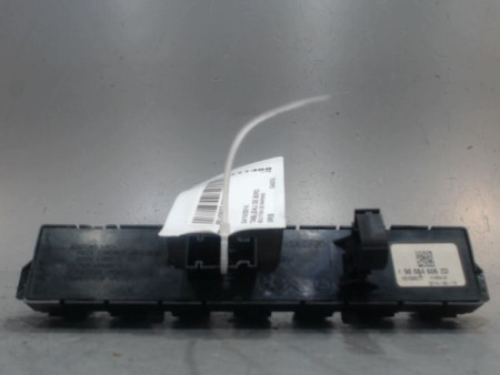 BOUTON DE WARNING PEUGEOT 3008