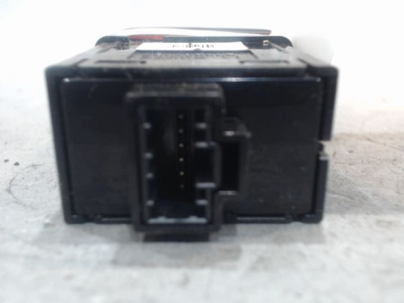 BOUTON DE WARNING KIA RIO