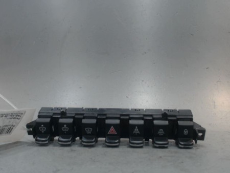 BOUTON DE WARNING PEUGEOT 3008