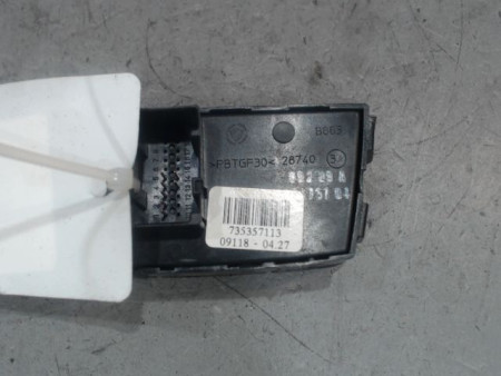 BOUTON DE WARNING FIAT PANDA