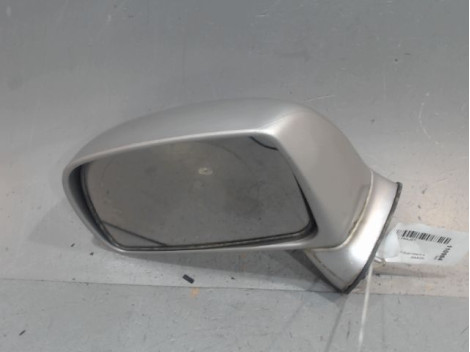 RETROVISEUR EXTERIEUR ELECTRIQUE GAUCHE HYUNDAI TRAJET
