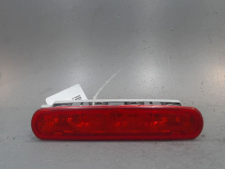 FEUX STOP SUPPLEMENTAIRE FIAT DOBLO