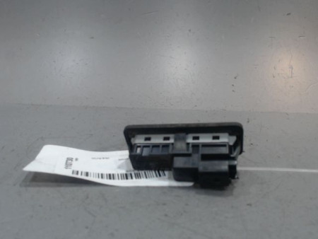 POIGNEE EXTERIEURE HAYON PEUGEOT 208