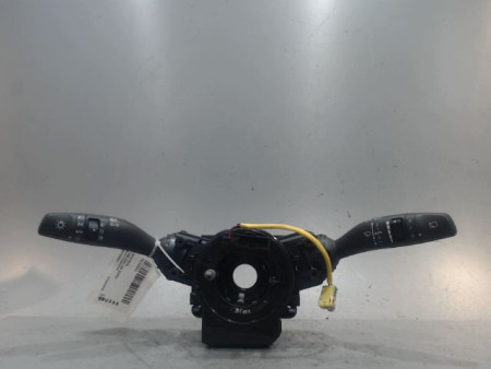 BLOC COMMODOS KIA XCEED