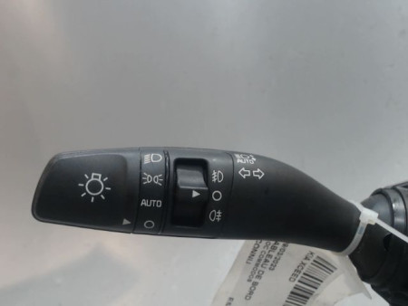 BLOC COMMODOS KIA XCEED