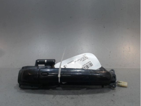 POIGNEE EXTERIEURE PORTE AVANT DROIT SUZUKI SWIFT