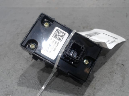 COMMANDE LEVE-GLACE PORTE AVD KIA XCEED