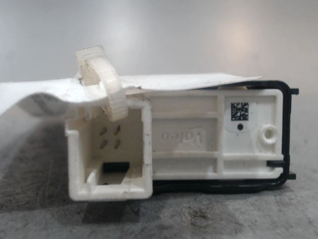 COMMANDE LEVE-GLACE PORTE AVD CITROEN C3