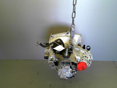 BOITE A VITESSE MECANIQUE RENAULT MASTER 2.8 dTI