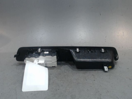 COMMANDE LEVE-GLACE PORTE AVG PEUGEOT EXPERT