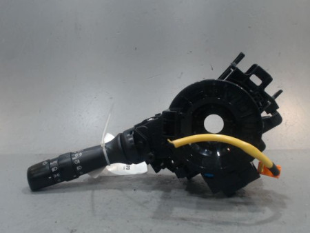 COMMANDE CLIGNOTANT TOYOTA YARIS