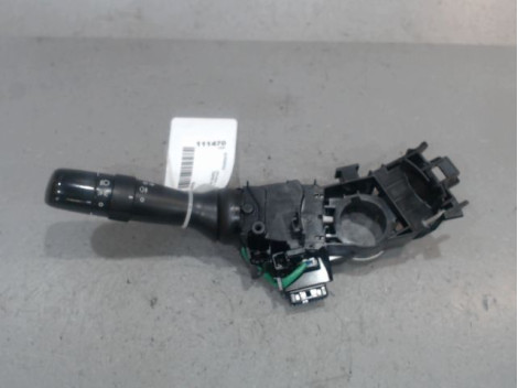 COMMANDE CLIGNOTANT TOYOTA YARIS