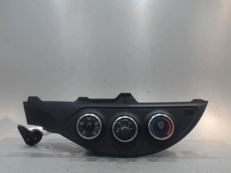 COMMANDE DE CHAUFFAGE TOYOTA YARIS