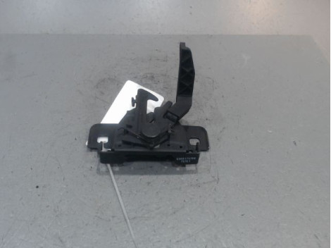 SERRURE CAPOT DACIA SANDERO