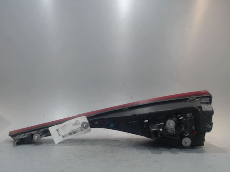 FEU ARRIERE INTERIEUR GAUCHE RENAULT MEGANE