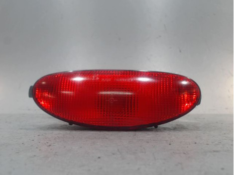 FEU BROUILLARD CENTRAL ARRIERE PEUGEOT 206