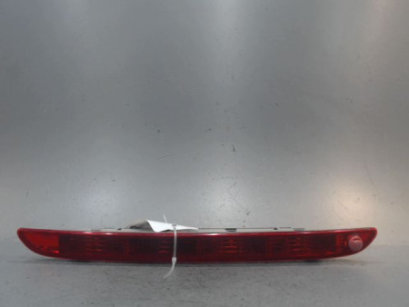 FEUX STOP SUPPLEMENTAIRE OPEL AGILA