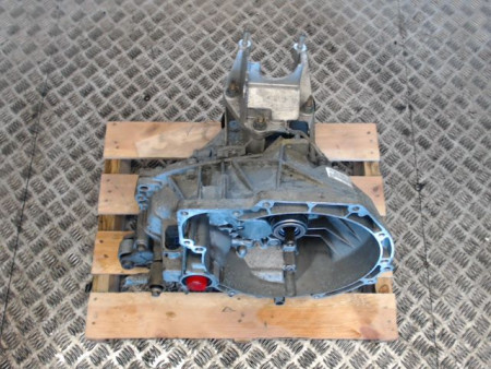 BOITE A VITESSE MECANIQUE FORD FIESTA 99-2002 1.3 i