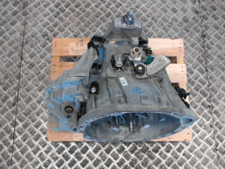 BOITE A VITESSE MECANIQUE RENAULT LAGUNA 2.0 dCi (BT01, BT08, BT09, BT0E, BT0K, BT12, BT1C, BT1D,...