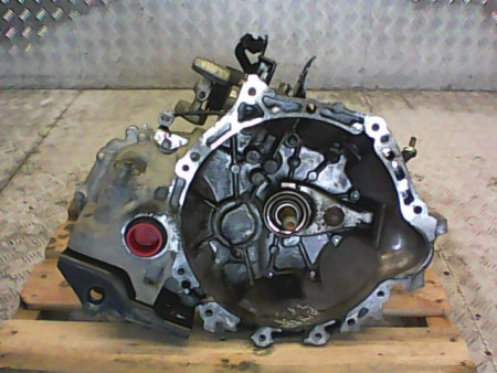BOITE A VITESSE MECANIQUE TOYOTA YARIS 1.4 D-4D 