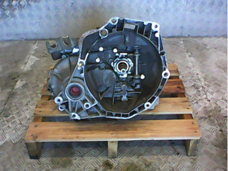 BOITE A VITESSE MECANIQUE FIAT PUNTO 1.3 D Multijet