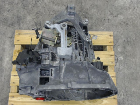 BOITE A VITESSE MECANIQUE VOLVO S40 2004- 1.6 D
