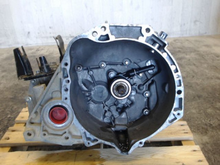 BOITE A VITESSE MECANIQUE NISSAN MICRA 1.2 16V