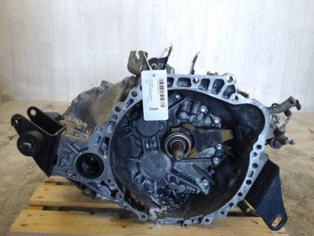 BOITE A VITESSE MECANIQUE TOYOTA AVENSIS 2.0 D-4D 