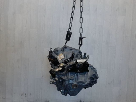 BOITE A VITESSE MECANIQUE TOYOTA AURIS 2.0 D-4D 