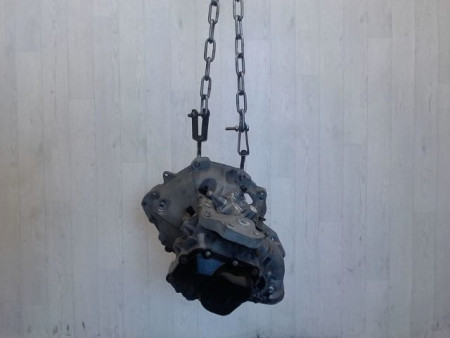 BOITE A VITESSE MECANIQUE OPEL CORSA 1.3 CDTI 