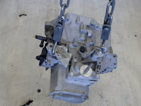 BOITE A VITESSE MECANIQUE PEUGEOT 3008 1.6 THP