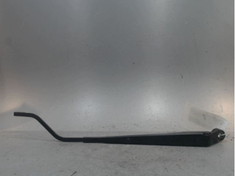 BRAS ESSUIE-GLACE AVANT GAUCHE SUZUKI SWIFT