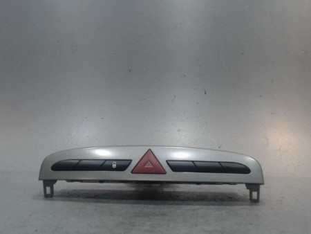 BOUTON DE WARNING PEUGEOT 308