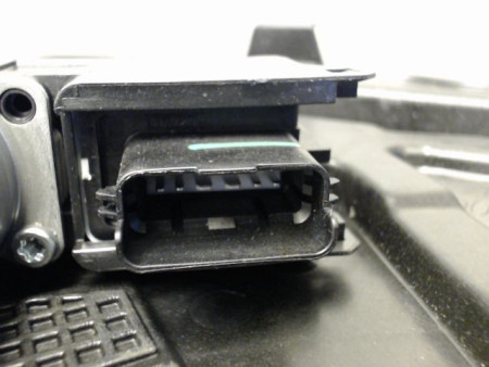 MECANISME+MOTEUR LEVE-GLACE AVANT DROIT KIA XCEED