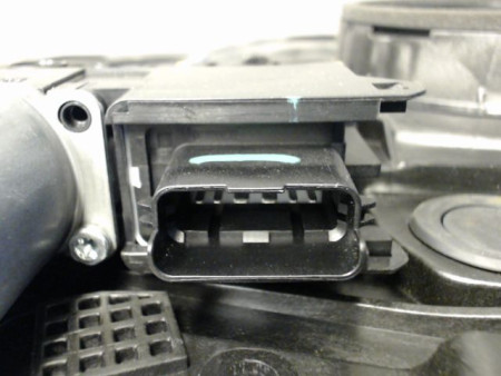 MECANISME+MOTEUR LEVE-GLACE ARRIERE DROIT KIA XCEED