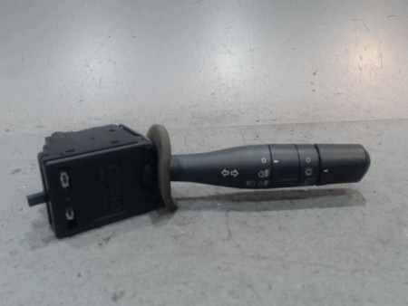 COMMANDE ECLAIRAGE PEUGEOT 206