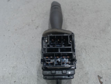 COMMANDE ECLAIRAGE PEUGEOT 206