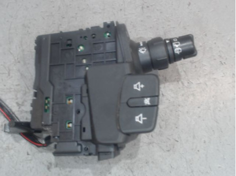 COMMANDE ESSUIE GLACE RENAULT MEGANE