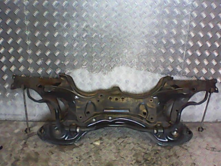 BERCEAU MOTEUR AVANT TOYOTA COROLLA