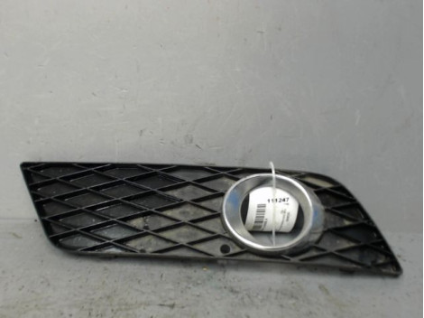GRILLE VENTILATION PARE-CHOC AVD MERCEDES CLASSE A