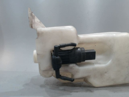 RESERVOIR LAVE-GLACE AVANT AUDI A3