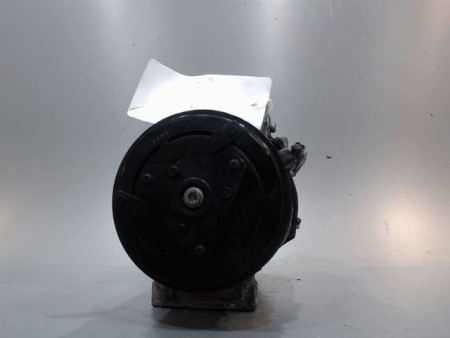 COMPRESSEUR AIR CONDITIONNE RENAULT CLIO