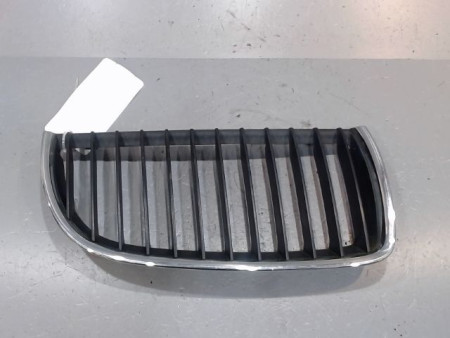 GRILLE CALANDRE DROIT B.M.W. SERIE 3