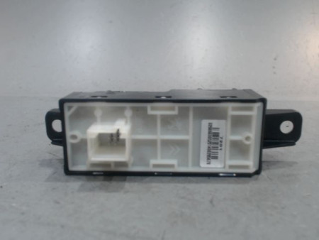 COMMANDE GPS PEUGEOT 208
