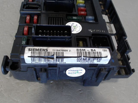 BOITE A FUSIBLES CITROEN C3
