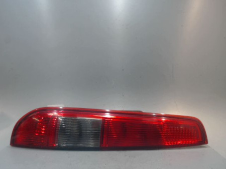 FEU ARRIERE GAUCHE  FORD FOCUS